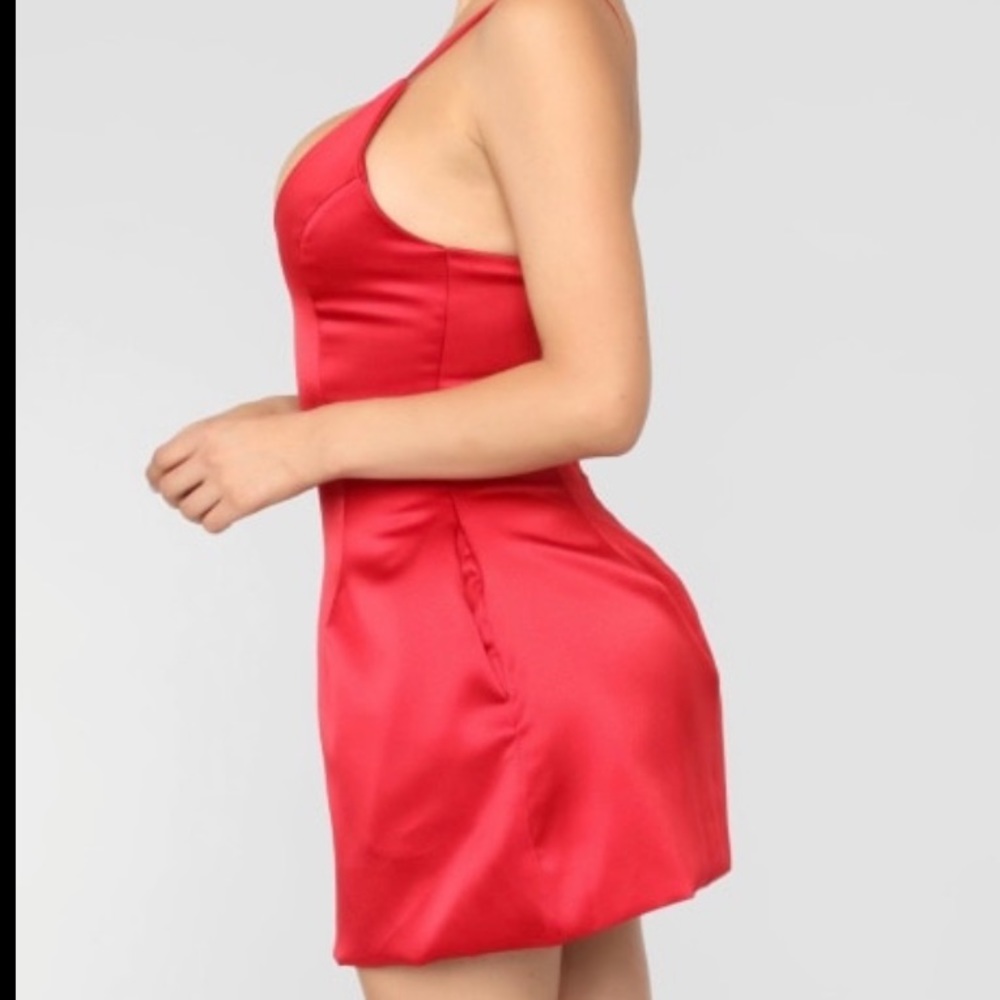 Selena Red Satin Dress - Picture 4 of 8